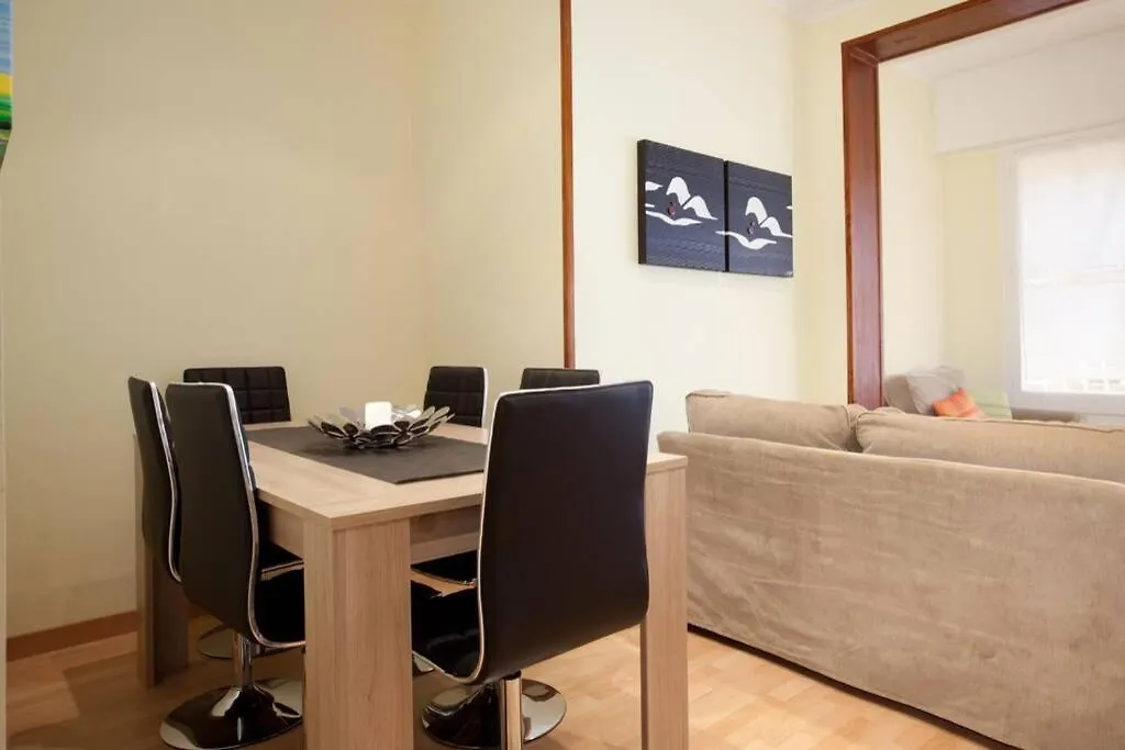 Barcelona - Republica De Argentina Apartment 0*,
